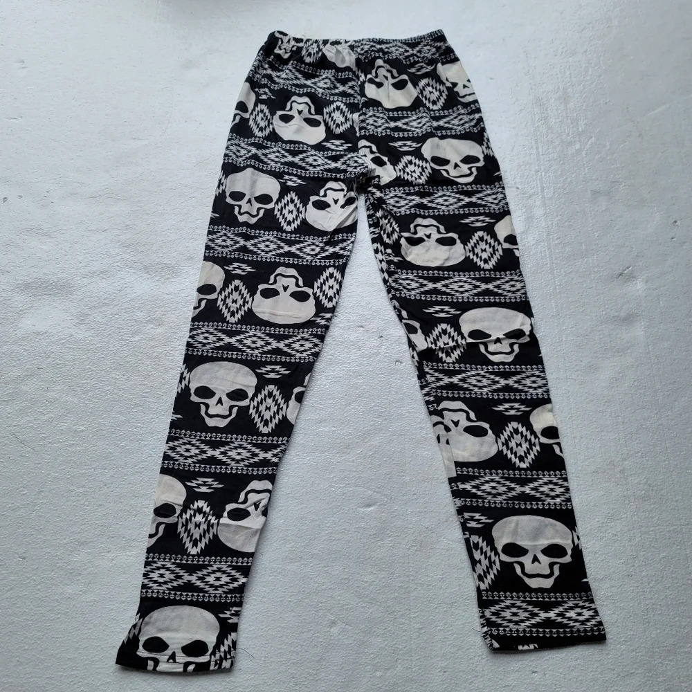 NWT Docele Legging One Size Fits Most Ankle Length Elastic Waist Skull Halloween